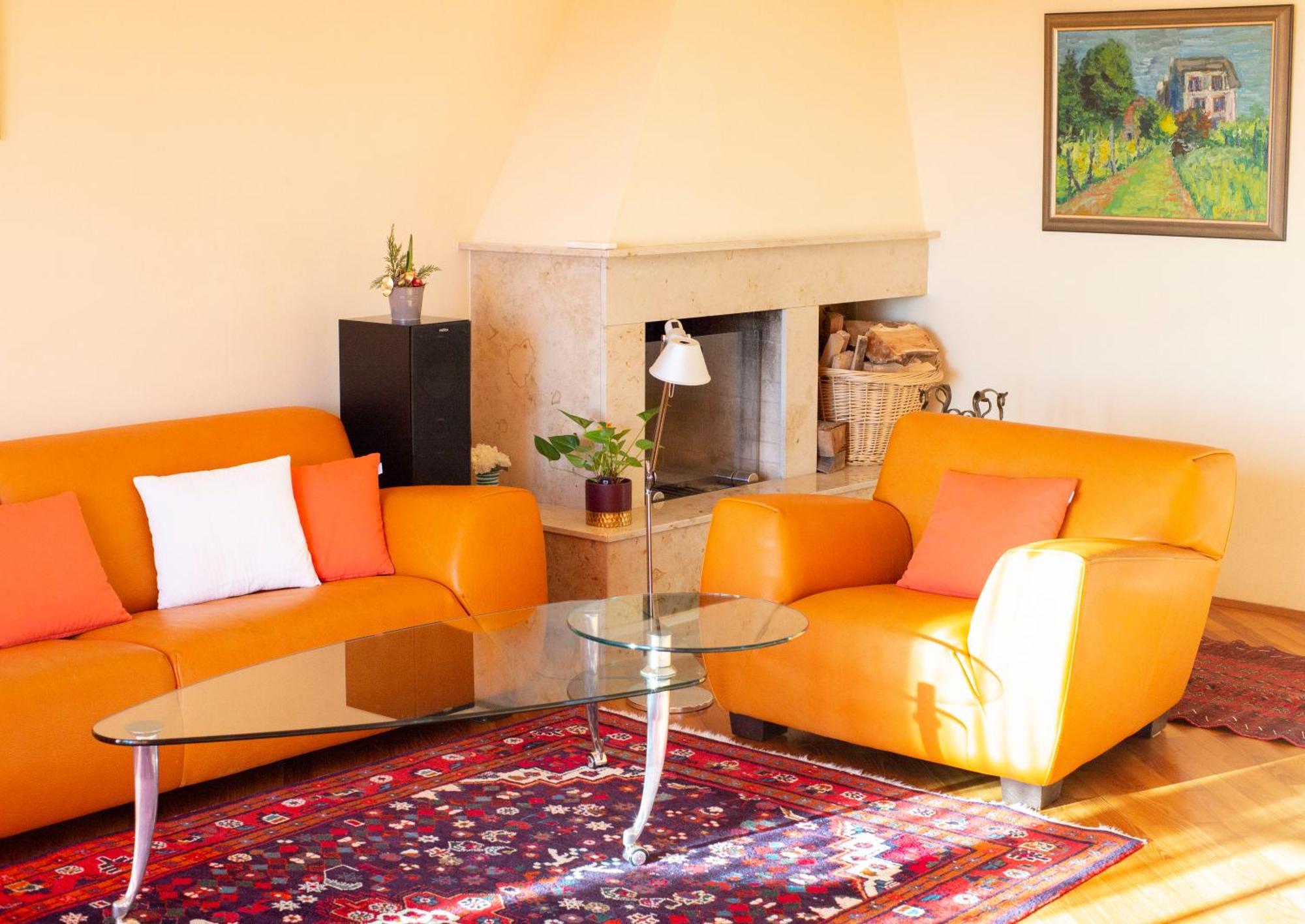Herrlicher Ausblick Ueber Appartement Vienne